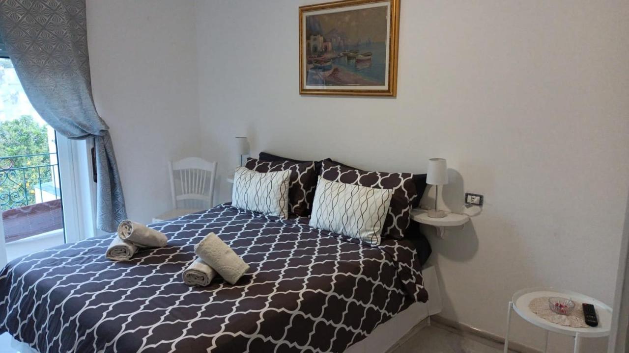 カプリCasa Ricciulellaアパートメント エクステリア 写真